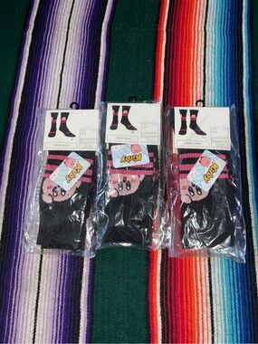 Kirby Crew Socks Lot of 3 BioWorld New OSFM Black Pink Nintendo